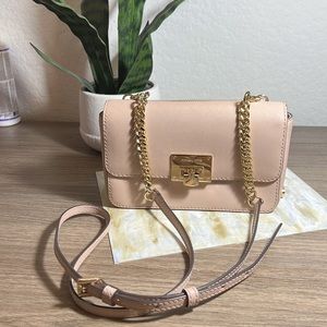 Michael Kors cross body bag. Pink bag. Michael Kors